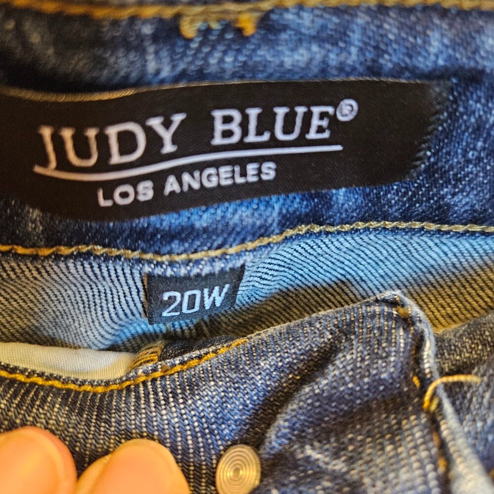 Size 20W Judy Blue Straight Leg jeans